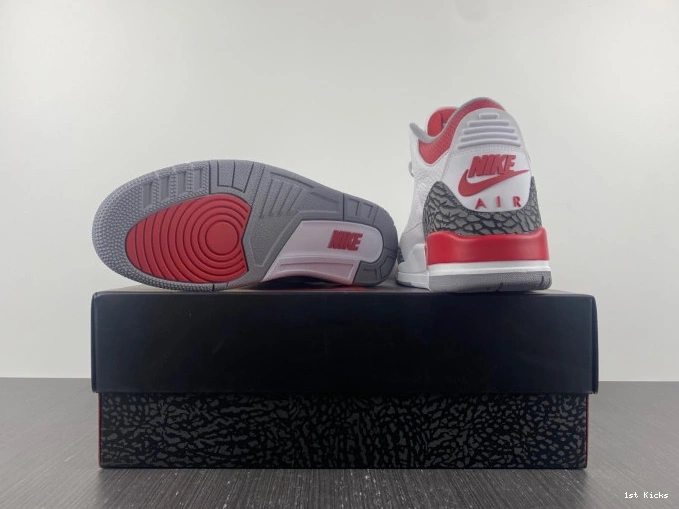 Fire Red Air DN3707-160 OG Jordan 3 0713